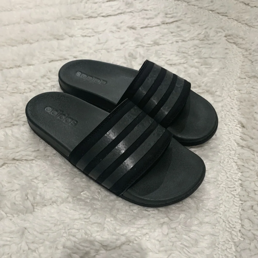 adidas Adilette Cloudfoam Comfort Slides Sandals Black/Grey Size 6 - Picture 3 of 10